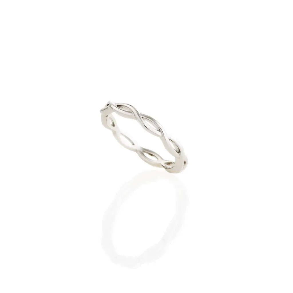 Серебряное кольцо SR136