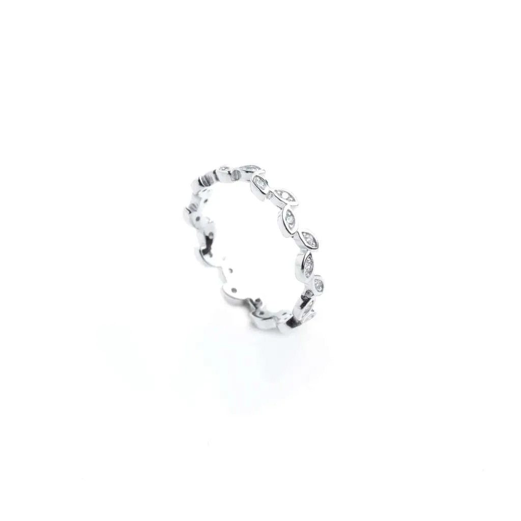 Серебряное кольцо SR149