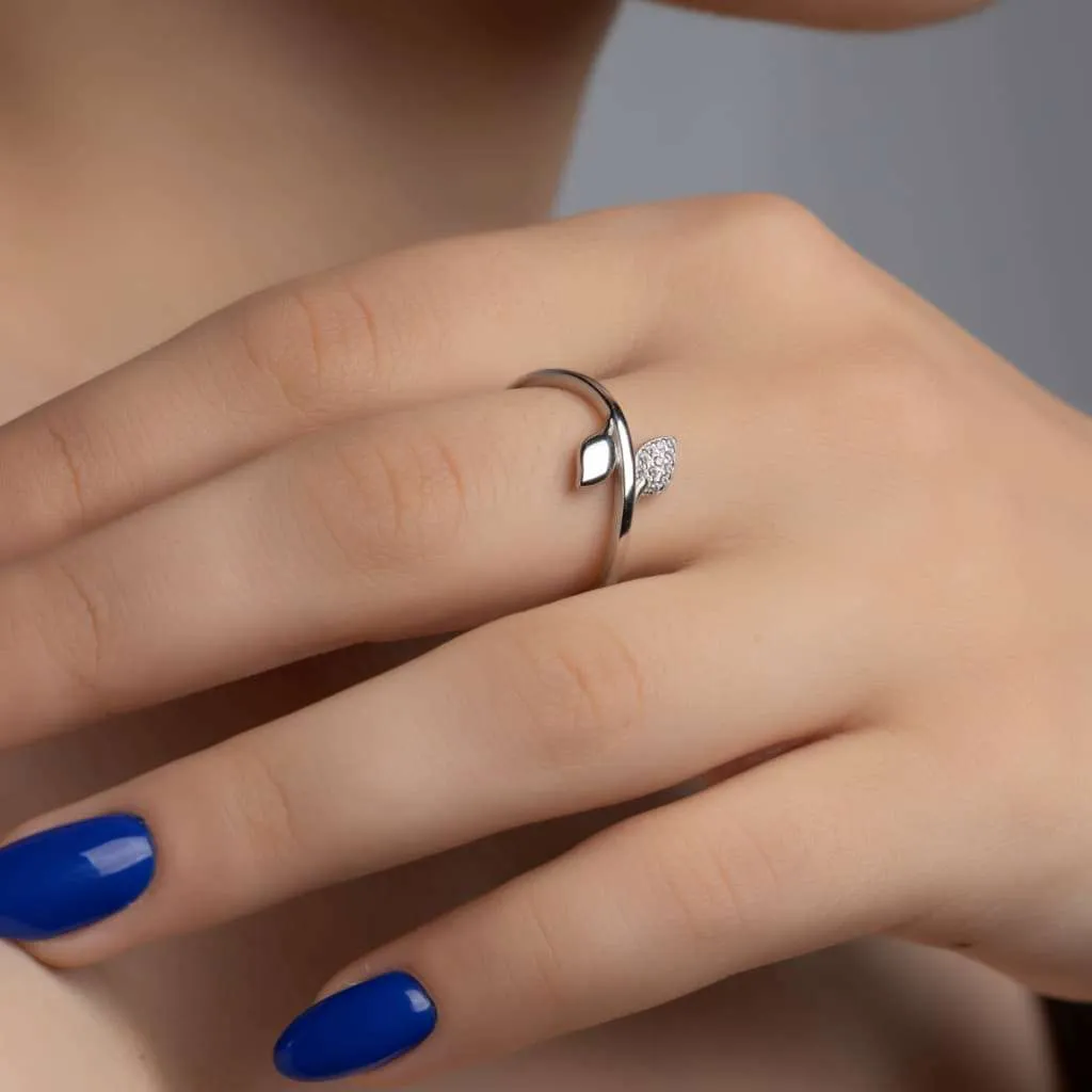 Серебряное кольцо SR151